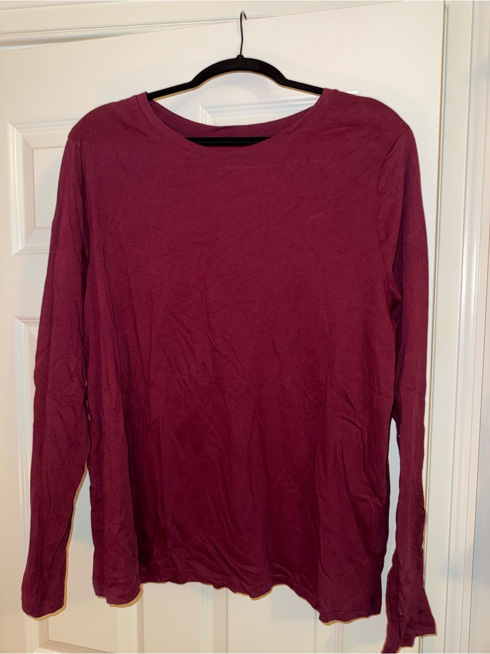 Women’s XXL Long-Sleeve Crew Neck Shirt - Deep Wine